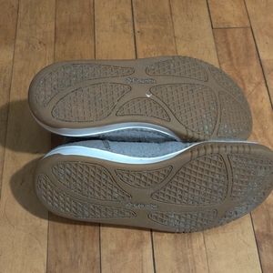 columbia bridgeport mid wool boot